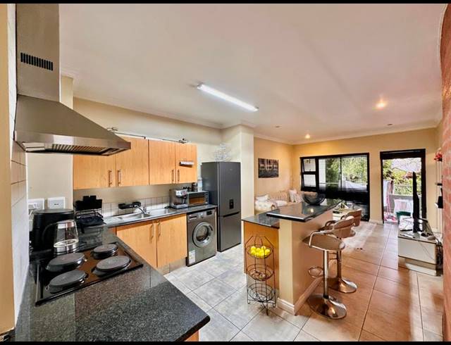 2 BEDROOM PROPERTY TO RENT IN RIVONIA